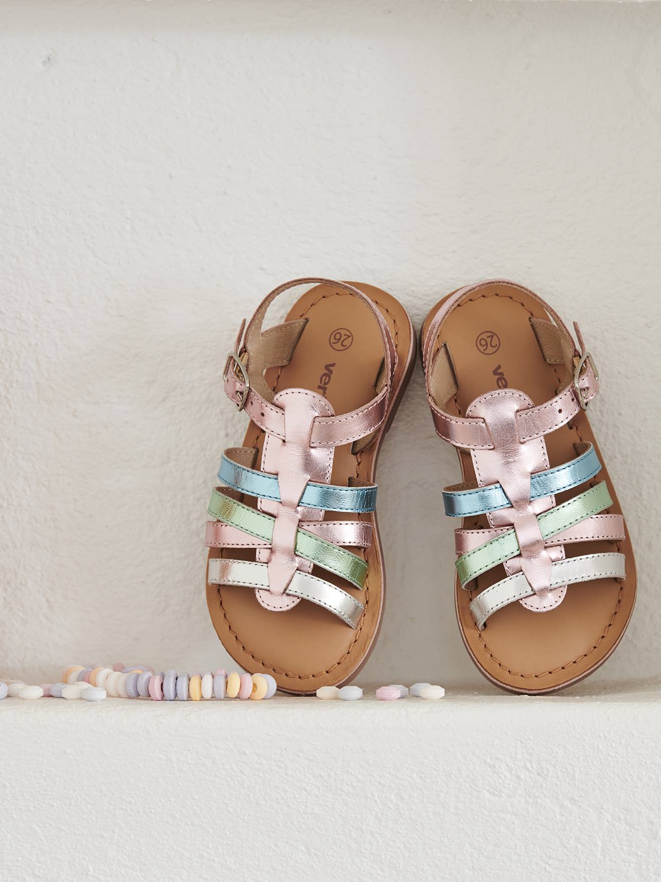 https://kids-avenue.com.ua/pages/gallery/5089/sandales-multi-brides-cuir-fille (3).jpg